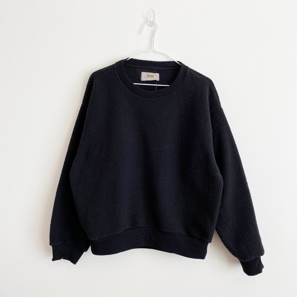 EVERLANE, NWOT, The ReNew Fleece Sweatshirt, Black Color, Large
